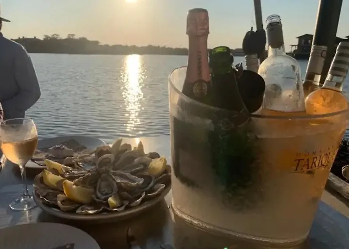 Le Du Bonheur Gæstehus